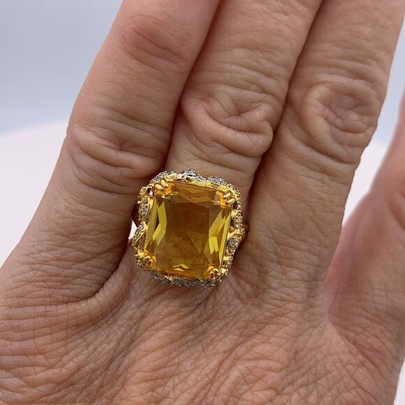 NWOT, ring, sterling 925 silver, large solitaire stone in topaz colour, size 7 - Picture 5 of 10